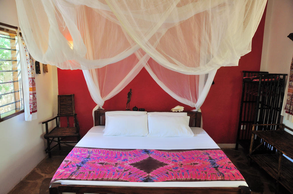 Mimi Na Wewe...In Africa Hotel Watamu Szoba fotó